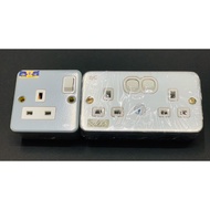 METAL CLAD 13A Socket Out & 2x13A Socket Outlet