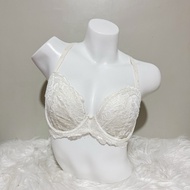 34D — LA SENZA Bra (fits 36C)
