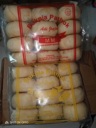 2 pak bakpia patok kejukacang hijau