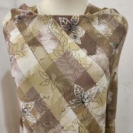 kain ceruty/ceruti/cerruti motif bunga besar lebar 1.5 m - harga per panjang setengah (0.5) meter
