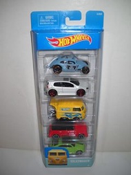 全新 Hotwheels 風火輪 : Volkswangen Boxset (5 Cars) 包括 Golf GTI, Custom Beetle(特別版), Kool Kombi 等
