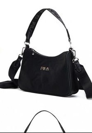 韓系頂流同款 Fila 銀標腋下包套裝（配零錢包+長短肩帶）