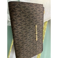 MK cellphone wallet