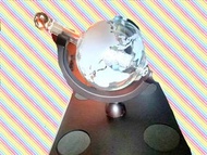 🍾全新玻璃地球儀造型泡酒專用工藝酒瓶/醒酒器/盛酒器/倒酒器/擺設

👍底座有4個放杯位置，可自行放杯(不連杯)
👍造工細緻，典雅高貴，瓶內內置帆船，可作工藝擺設

呎吋：地球直徑約11cm
    
