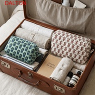 DALTON Quilted Makeup Bag, Large Capacity Zipper Floral Pattern Toiletry Bag, Vintage Wear Resistant