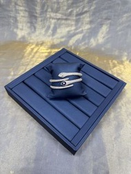 [新品]APM Monaco Kaa銀白色靈蛇耳環時尚感個性前衛聖誕禮物情侶