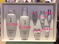 雪花秀‎滋晶‎雪​膚美​白水乳​禮盒套‎装 ❄️
