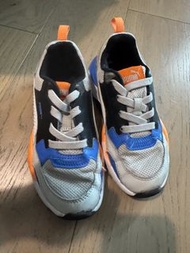 Puma X-Ray 兒童運動鞋