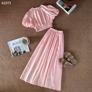 Set Thô 2 Lớp Áo Croptop Tay Phồng Phối Chân Váy Midi Dáng Dài Hack Dáng - Mã A2373