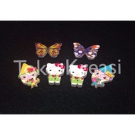 KAYU Girl's hellokitty butterfly character wooden buttons / wooden buttons