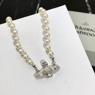 Vivienne Westwood珍珠星球項鍊