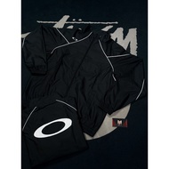 Oakley Windbreaker Black [AUTHENTIC OAKLEY 100%] From Japan