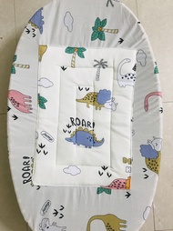 Nệm lót nôi tre cho bé hình Khủng long freesize (85x55) (90x60) (95x65) (100x70)