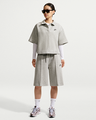 Nike Sportswear Tech Fleece กางเกงขาสั้นทรงหลวมผู้หญิง