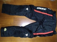 丹尼斯DAINESE 機車重機賽車 防摔褲 3XL 含滑塊