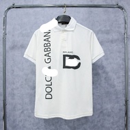 Áo thun nam có cổ tay ngắn phối chữ DG dọc phong cách trẽ trung năng động