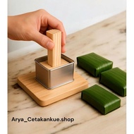1 set of stainless steel Dutch teak wood pressing lemper molds suncity pineapple cake mold Taiwannas