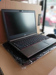 FUJITSU Notebook LIFEBOOK E736 Laptop