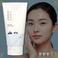 Round Lab 1025 Dokdo Cleanser 150ml Gentle foam cleanser