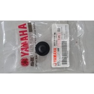 ORIGINAL YAMAHA AUTOMATIC, MOTORCYCLE, SPORT CENTER STANDARD RETAINER RUBBER/MAIN STAND 4YY-F7114-00