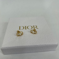 Dior  petit CD Jolie 迷你耳針耳環