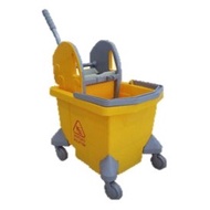 Single Wringer Mop Bucket 28L