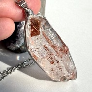 *冥想*療癒* 天然紅泥骸骨水晶 頸鏈 Skeletal Quartz