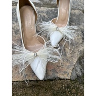 White fur shoes clip