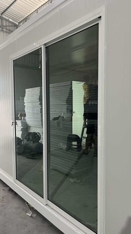 ประตูเลื่อนสลับ กระจกใสเขียว5มิล สั่งได้