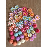 RM4.50/50 pieces : TF-700 - Resin - Bunga - Flower - 1.3 cm to 1.5 cm