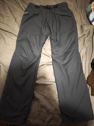 迪卡儂 DECATHLON QUECHUA SH100 ultra warm Mountain Hiking 內裏有短刷毛 保暖防風 戶外登山褲 機能褲 含腰帶