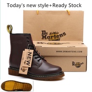 Ready Stock! Dr. Martens Air Wair Martin Boots Unisex New England Genuine Leather men and women Boots Casual Ankle Boots QXXM
