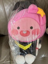 Apeach屁桃畢業公仔