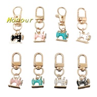 [Honour-t] 4pcs Mini Sewing Machine Keychains – A Stitch Of Memory & Meaning, Vintage Miniature Enam