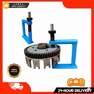 Clutch rivet tracker, universal clutch rivet removal tool