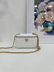 👜 CHANEL 23P Quilted Box bag with gold ball in shape of heart, Caviar Calfskin leather, GHW, almost 