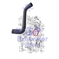 UH052 / UH04-5 / UH04 HYDRAULIC EXCAVATOR ENGINE WATER RADIATOR BOTTOM HOSE
