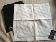 YSL Tower 毛巾 (from Japan)