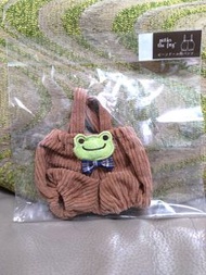 Pickles the frog 公仔衫仔