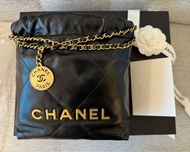 Chanel 22 bag mini 黑金