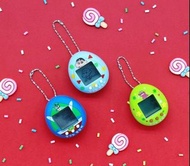 即日出貨❣️小新 tamagotchi 蠟筆小新 TAMAGOTCHI  Bandai 出品  韓國限定「蠟筆小新」TAMAGOTCHI 電子寵物 寵物機 他媽哥池 電子寵物蛋 shinchan  B