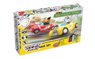 Scalextric Micro Scalextric My First Looney Tunes Bugs Bunny vs Daffy Duck Battery Powered 1:64 Slot
