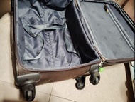 二手旅行箱20吋15kg