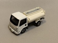 Takara Tomy Tomica No 57 Isuzu ELF