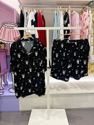 ‼️最新上架‼️熱賣商品 ‼️SPAO x Sanrio 短䄂睡衣套裝 Kuromi😍‼️熱賣商品 ‼️SPAO x Sanrio 短䄂睡衣套裝 水怪😍