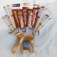 Buket coklat / Buket beng beng / Buket coklat murah / Buket wisuda / Buket hadiah / buket cantik buk