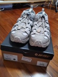 Hi-tec 沙色 涼鞋 HOKA 類似款