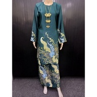 Baju Kurung Pahang Royal Silk Batik Terengganu (KRS22081) BBSjb