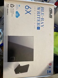 ASUS SBW-06D2X-U Pro 藍光燒錄機