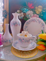 英國製Wedgwood 1980年 安琪拉花卉花茶杯咖啡杯兩件組庫存品